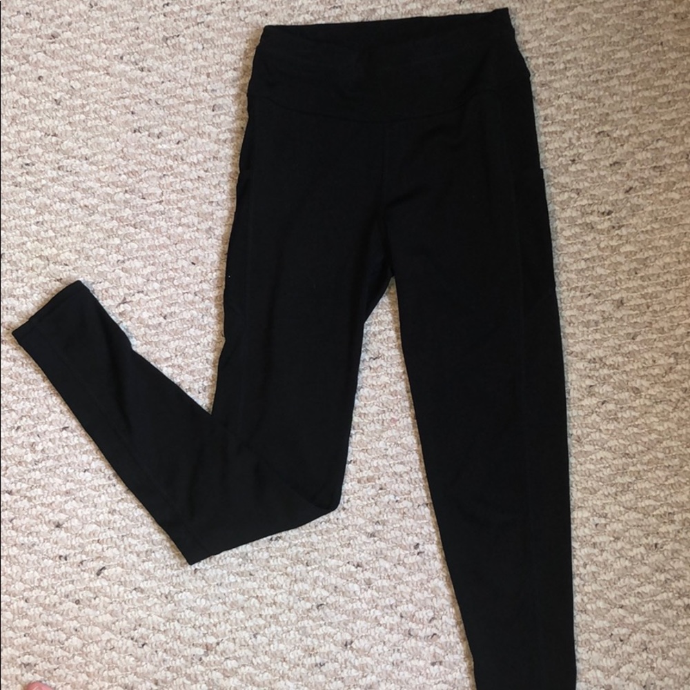 Black Athletic Leggings!